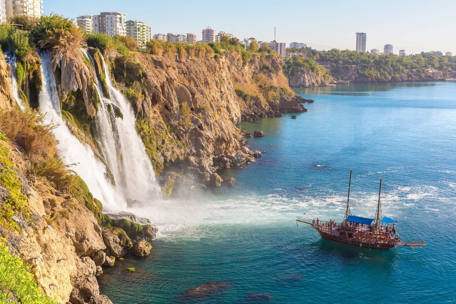 Прогулка на кораблике